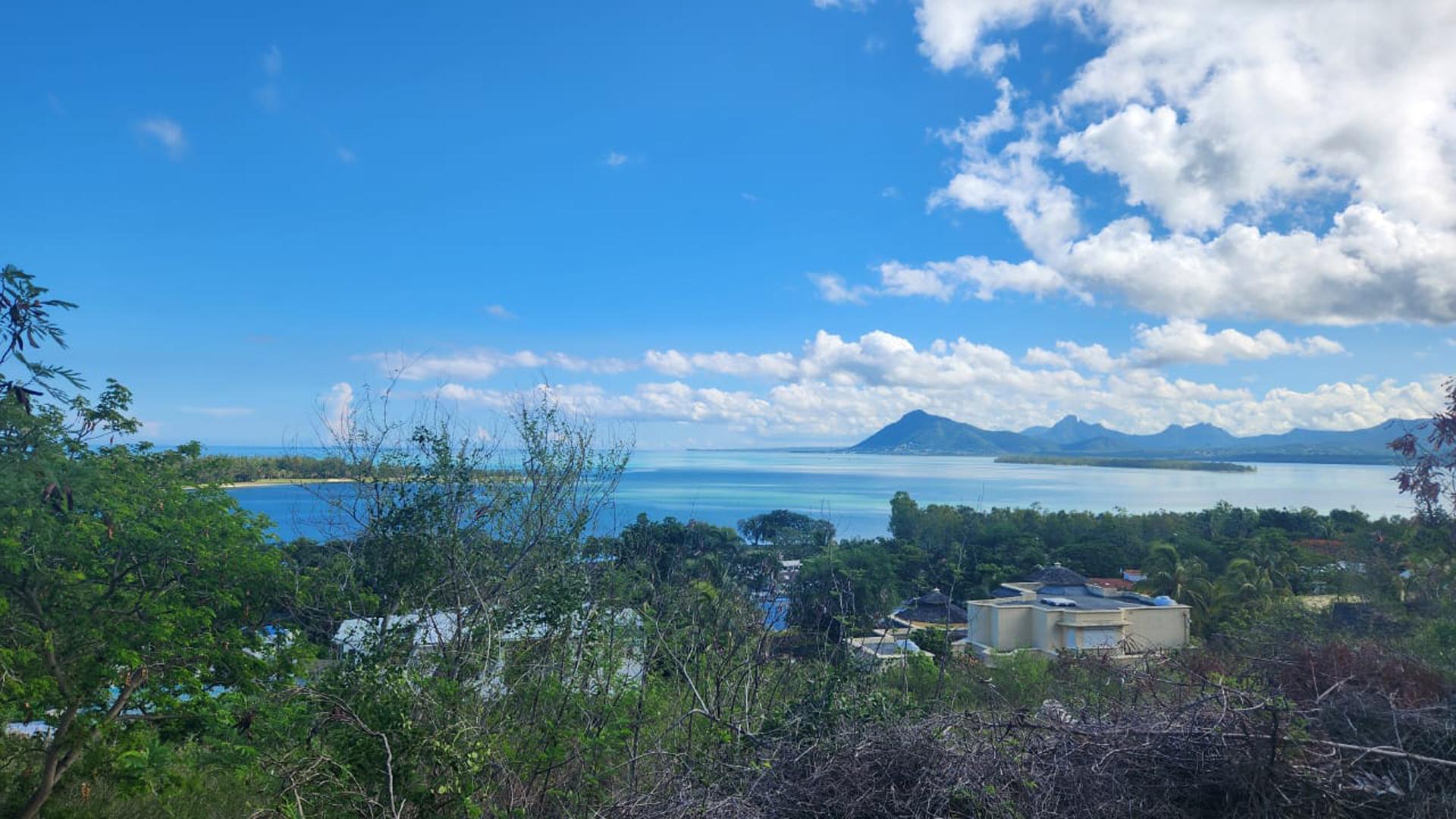 Le Morne Prime — 4