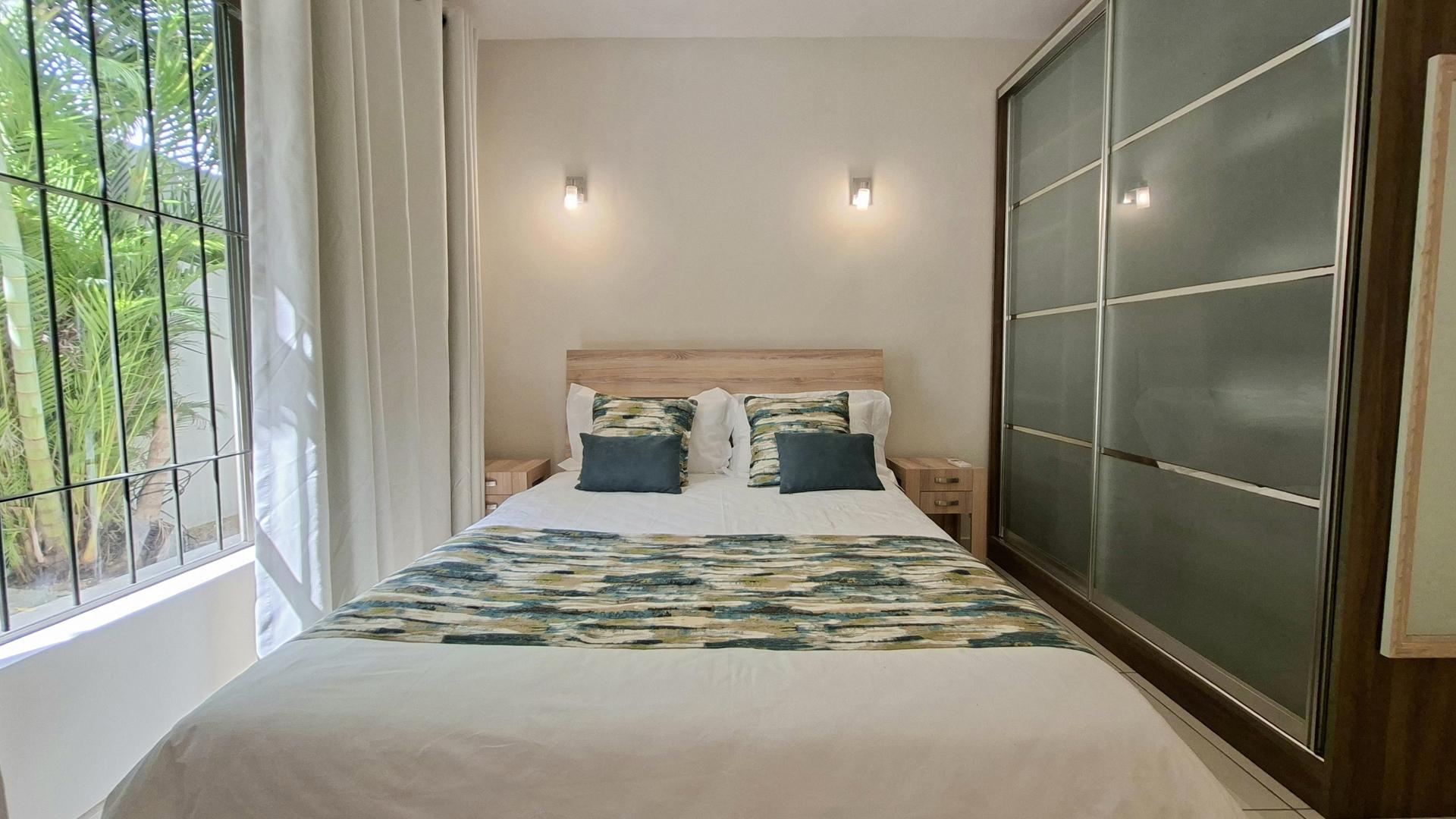 Palm Haven Apartment — 10
