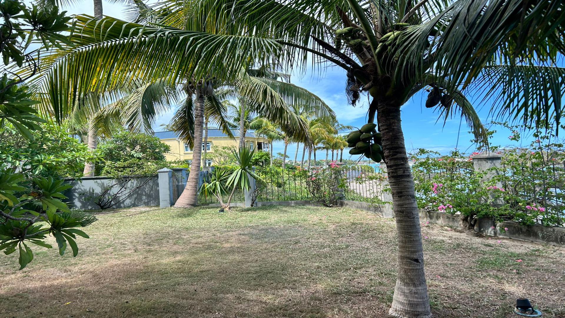Beachfront Cottage — 11