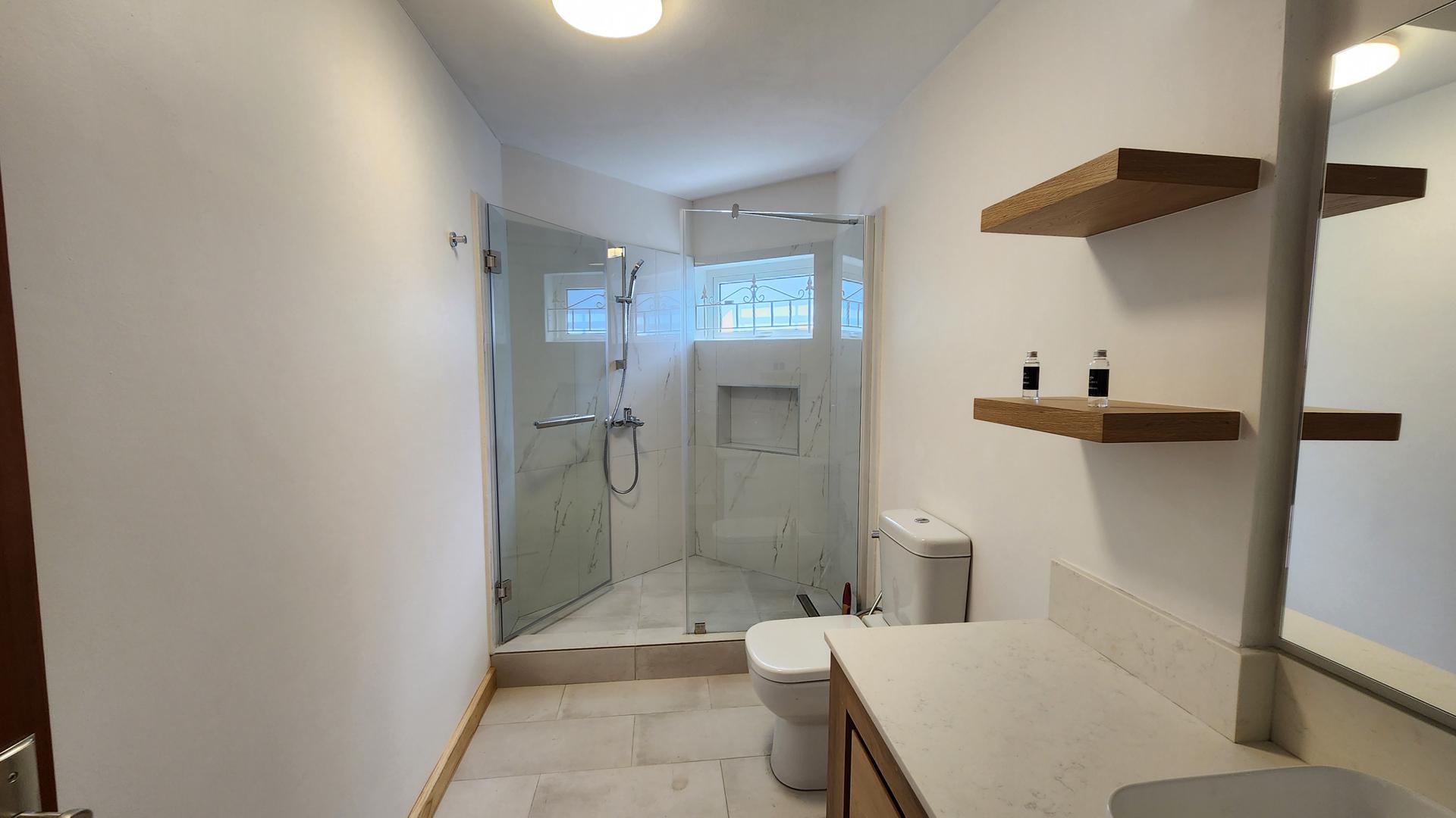 Villa Montcrest — 11