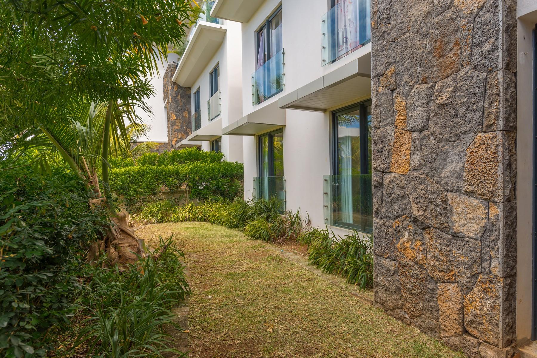 Coralis, Azuri Luxury Apartment — 10