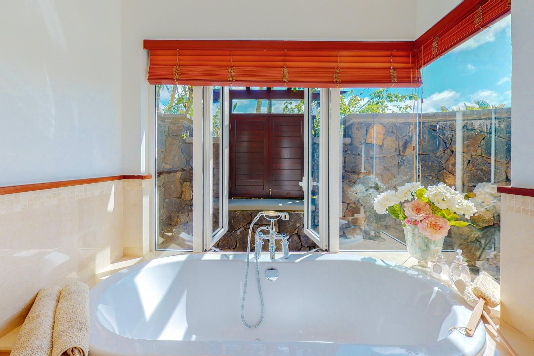 Blue Velvet, Heritage Villas Valriche — 12