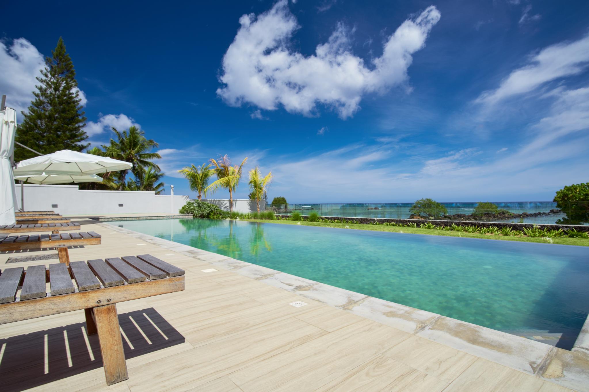 Exquisite Sea Views — 3