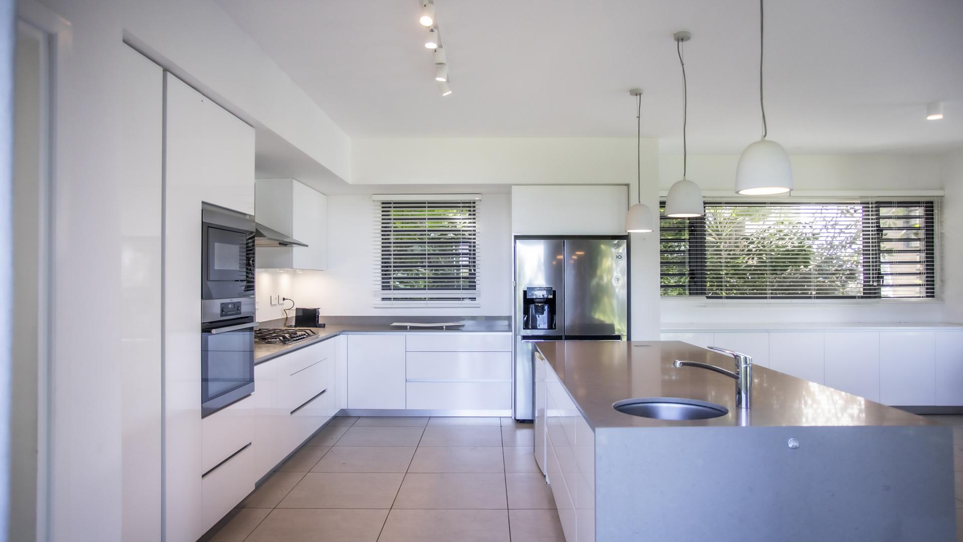 Villa Solara — 12