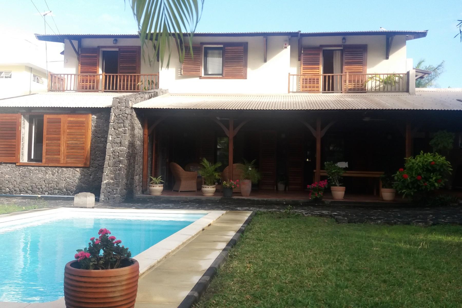 Le Verdet Villa — 3