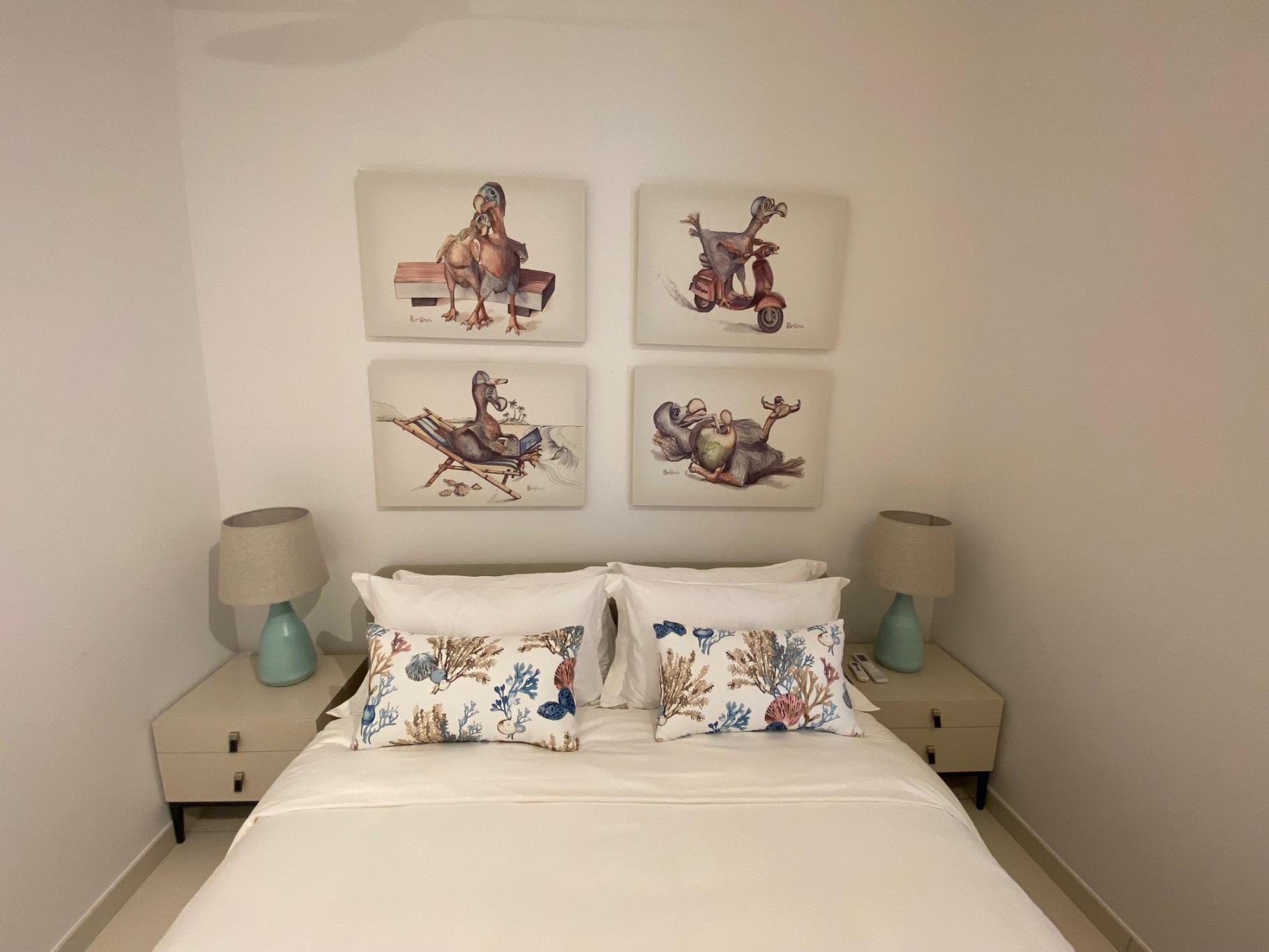 Spacious Living — 10