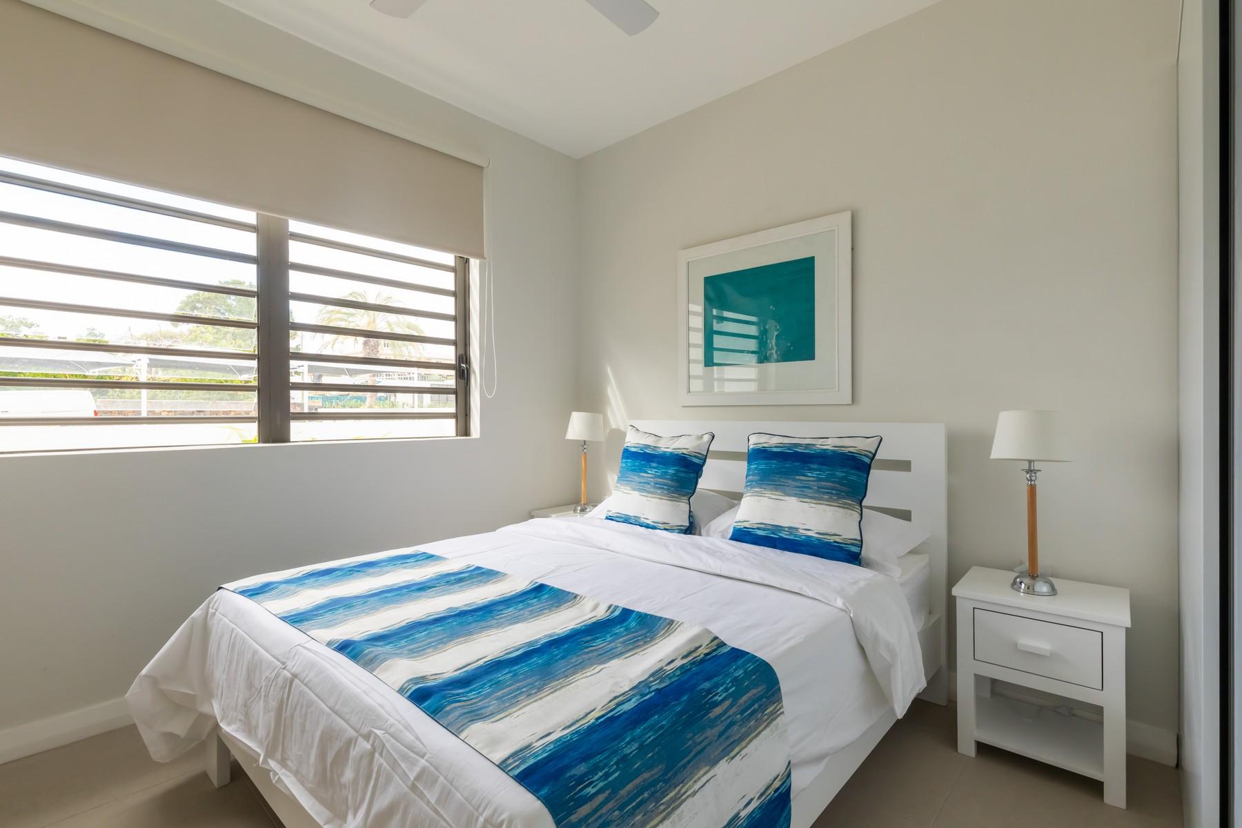 Coral Beach — 16