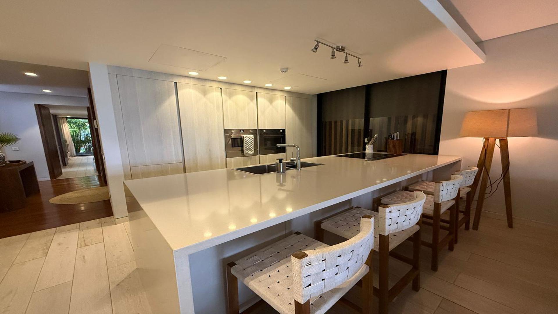 The Palmview — 6