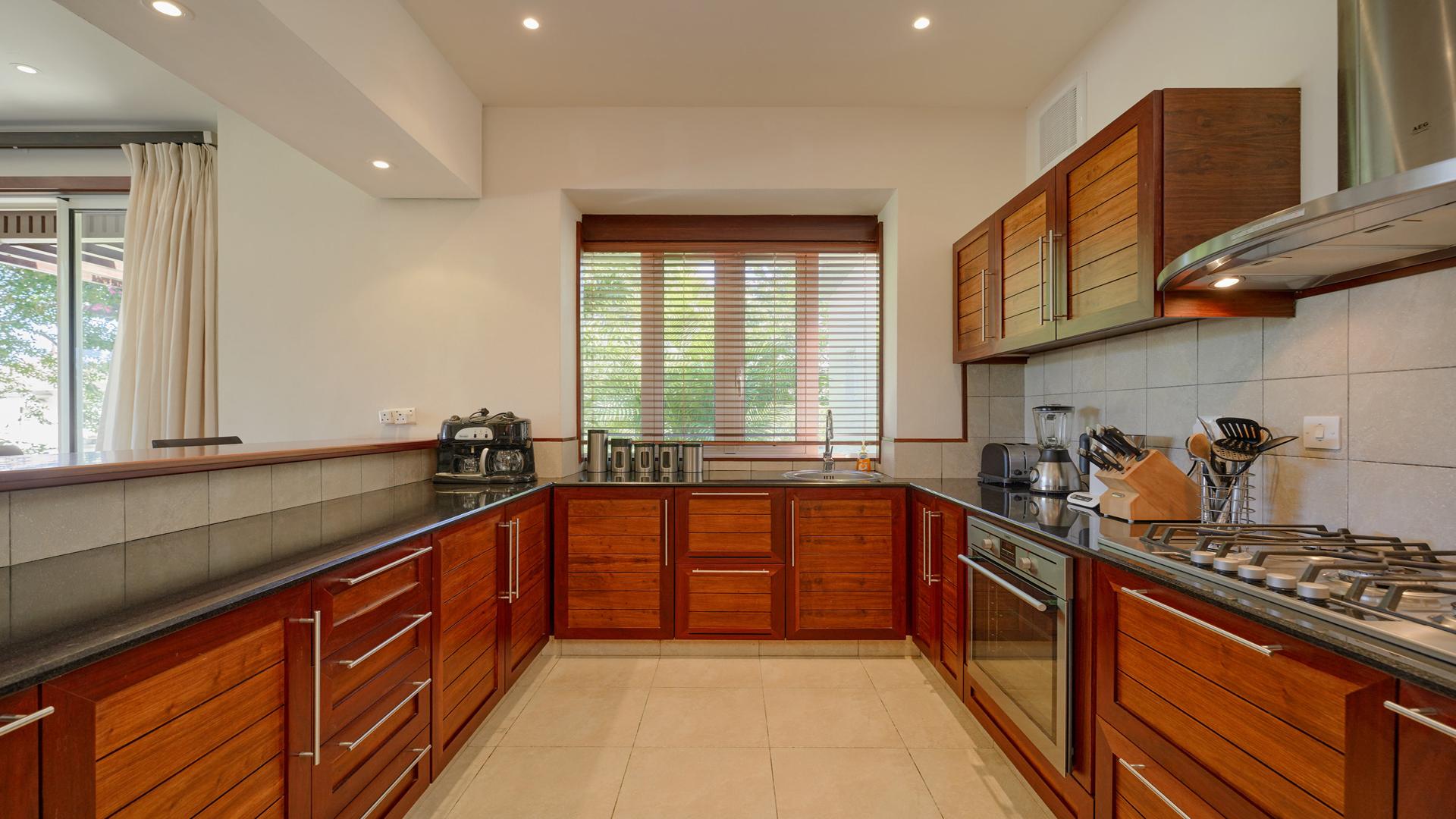 Golden Hour - Heritage Villas Valriche — 7