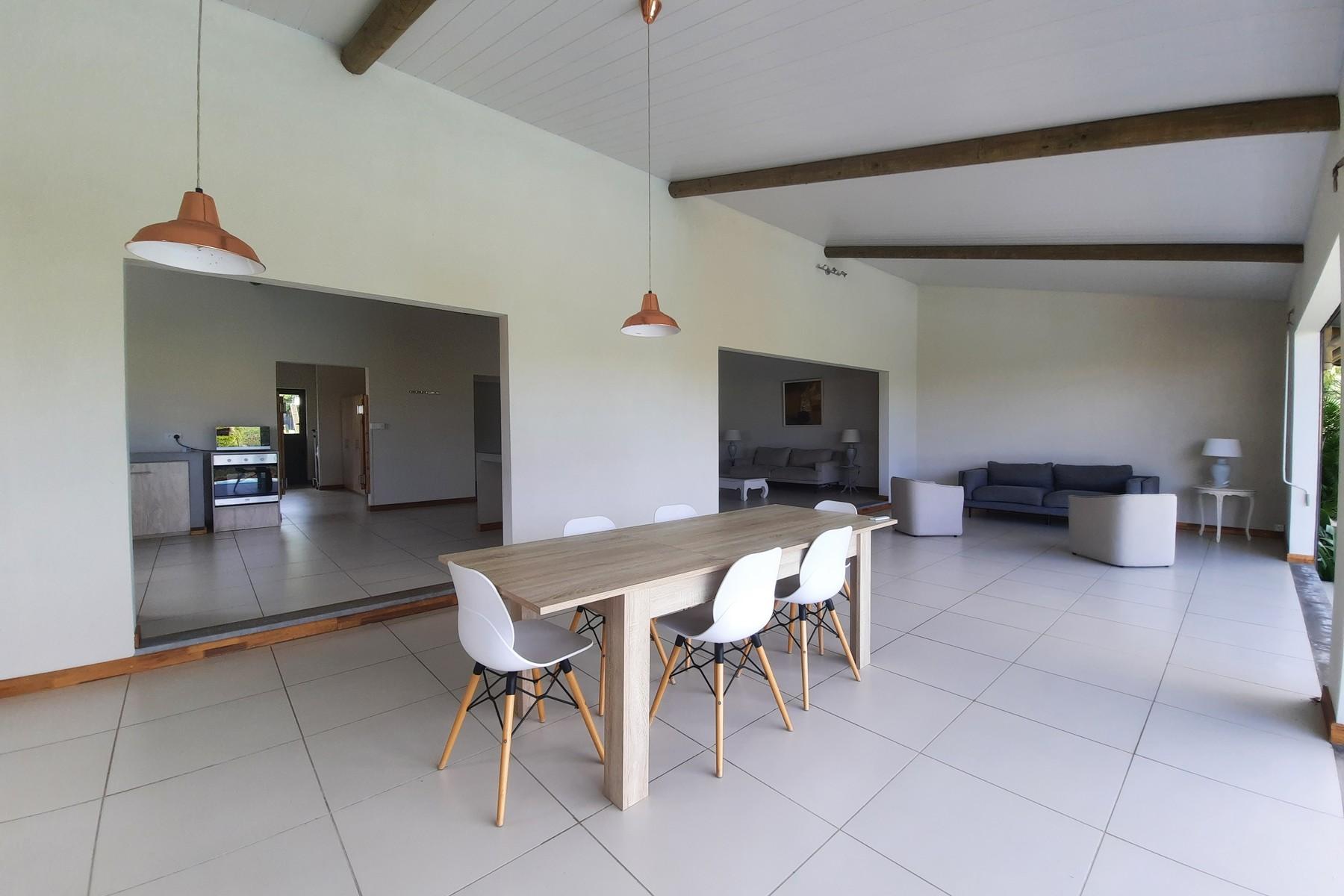 Easy Living  — 4