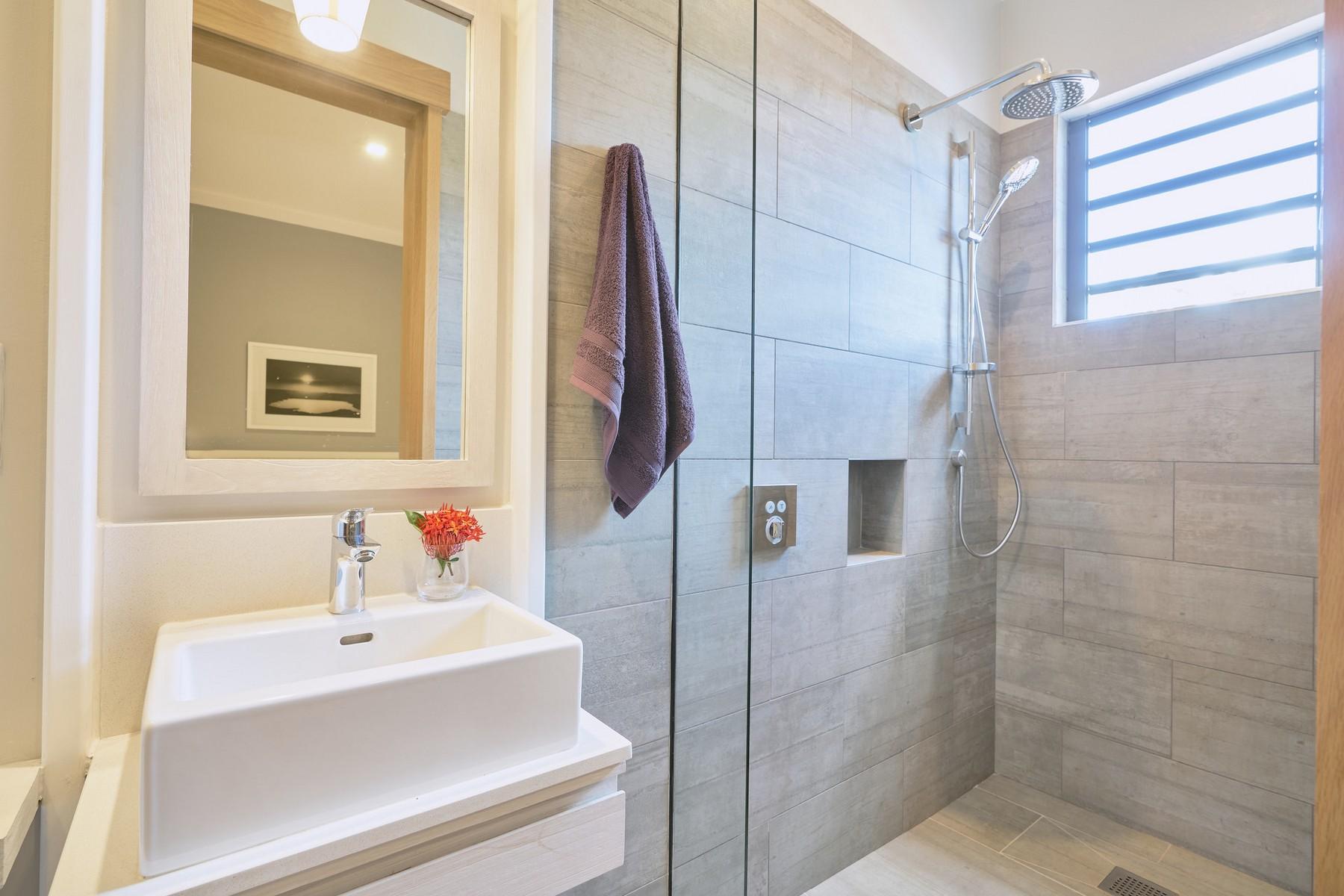 Mascarene Oceanfront Apartment — 33