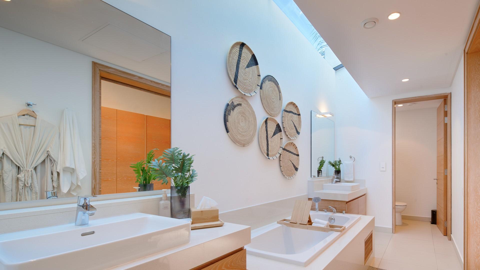 Premium Lifestyle — 6