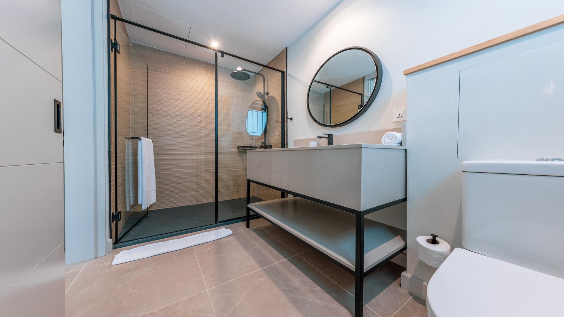 Pocket listing - Ocean Whisper  — 15