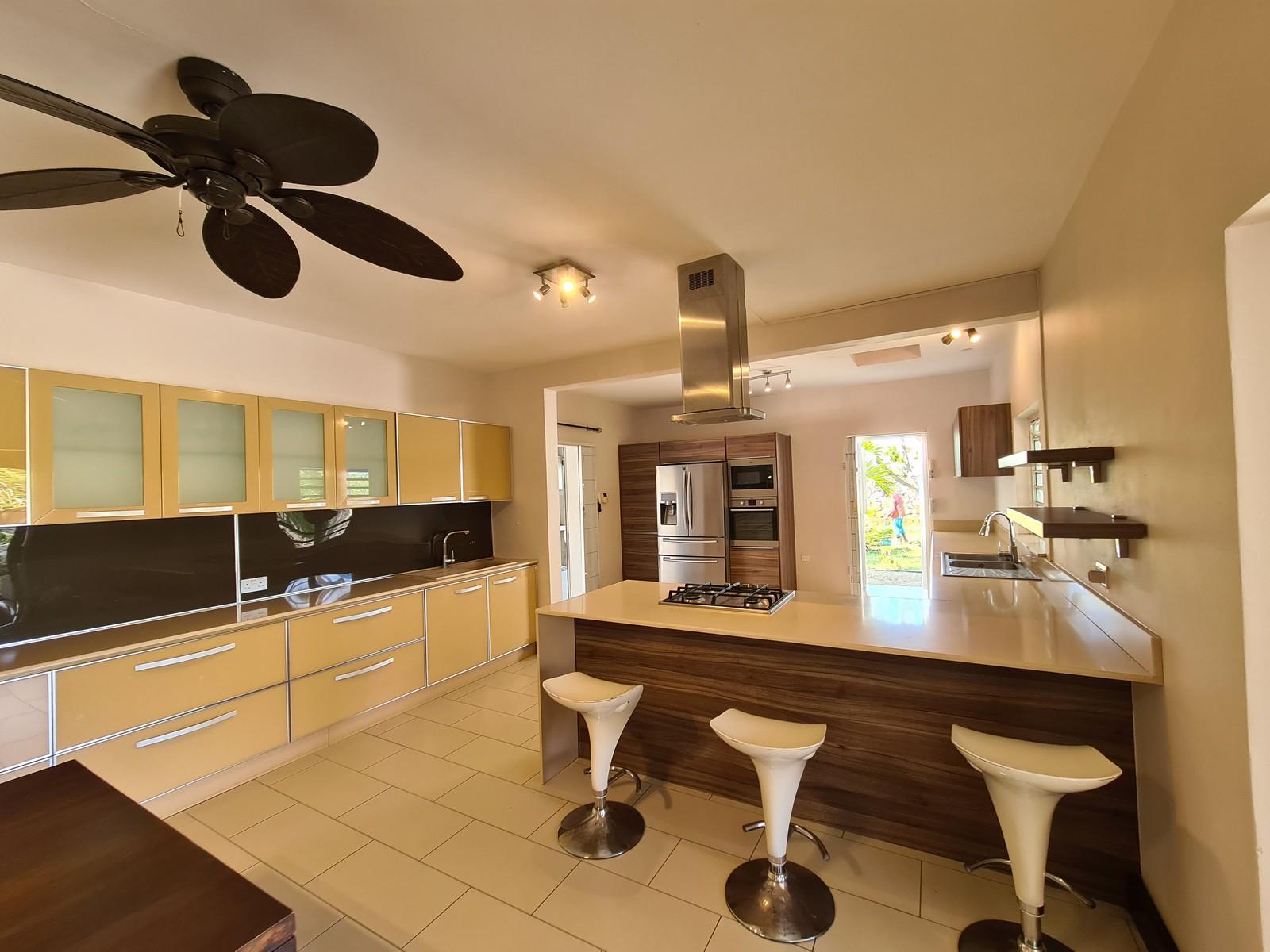 Villa Aurora — 6