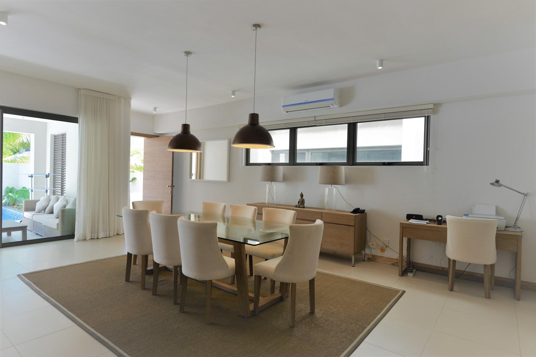 Merville - Luxury Townhouse Beach — 9