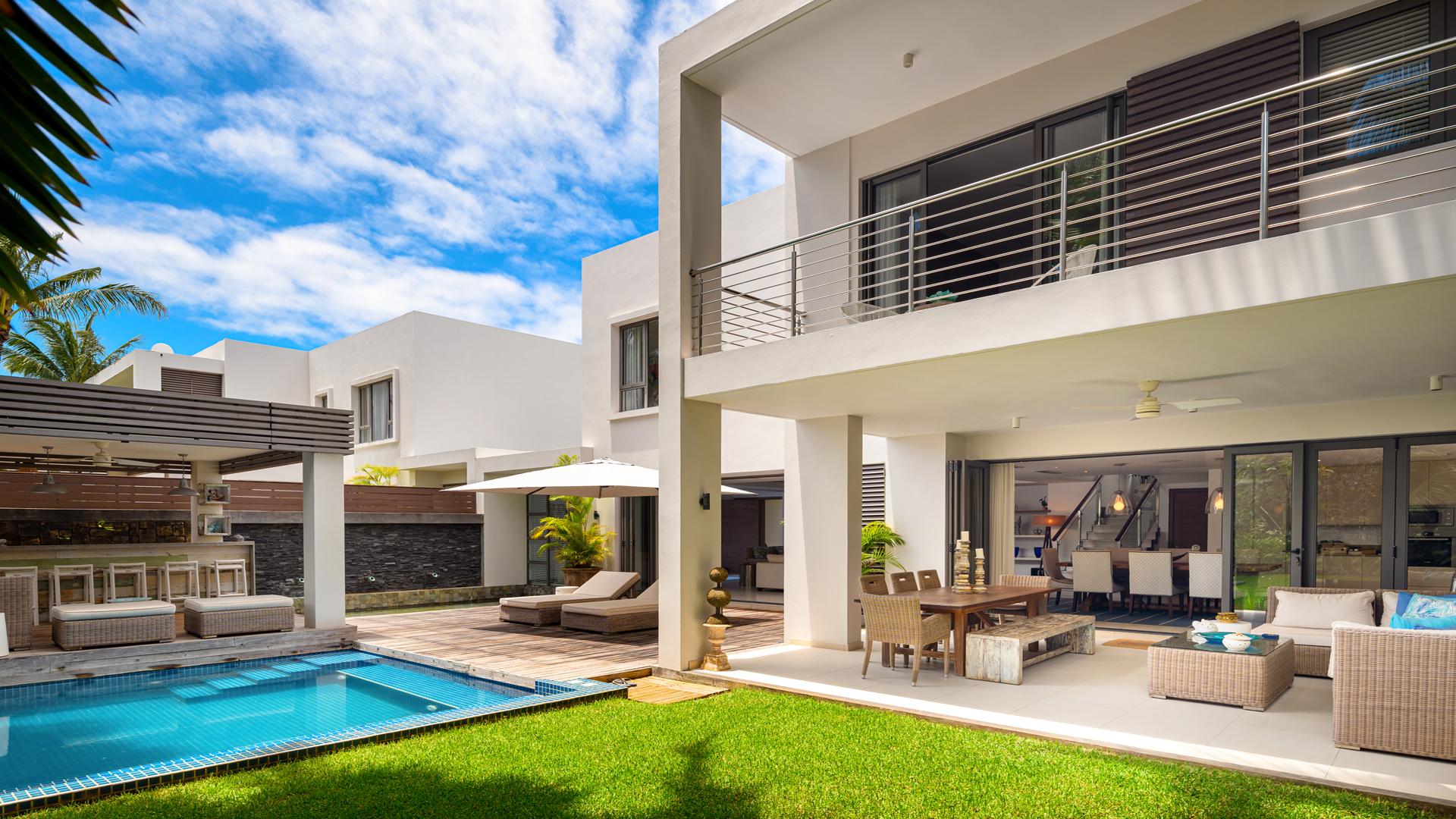 La Baie Luxury Apartments — 12