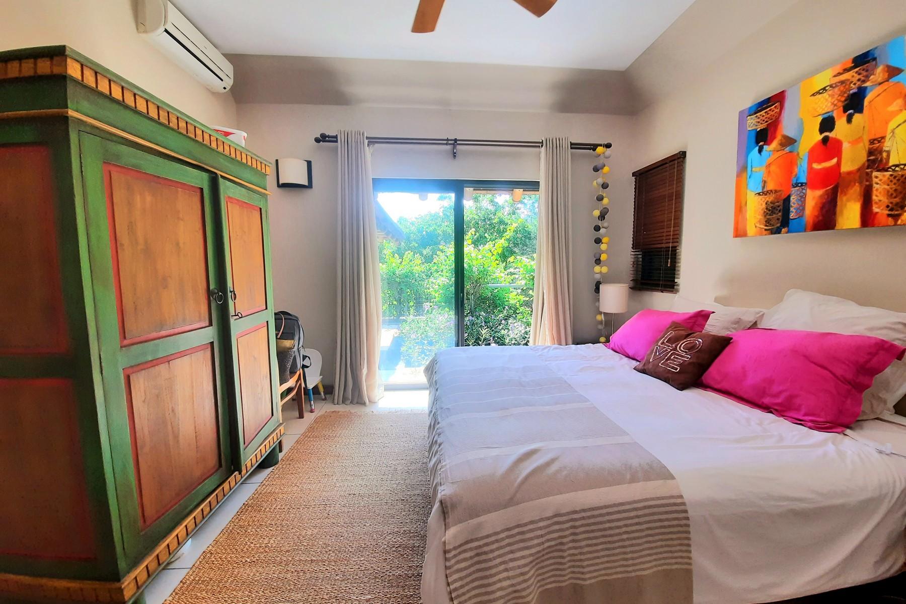 Villa Acacia — 12