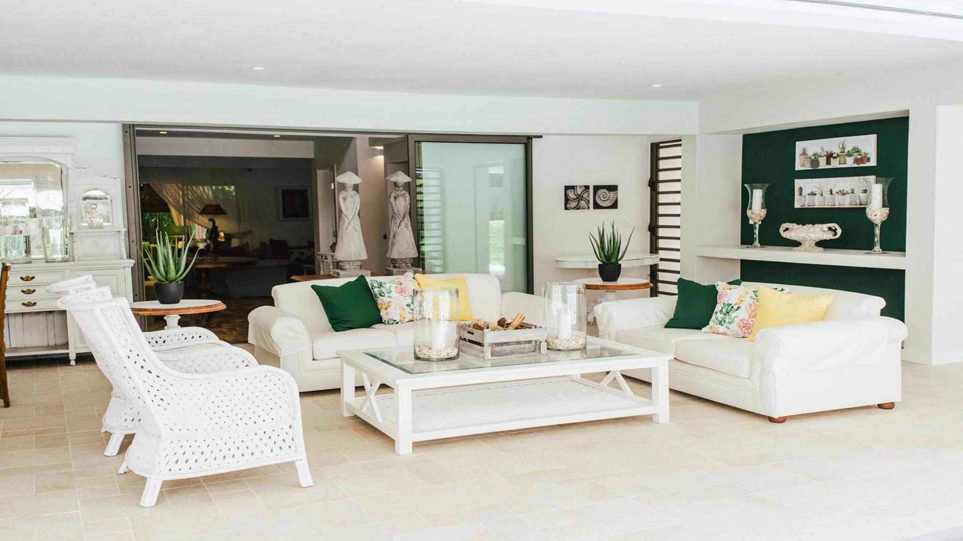 Tropical Living — 2