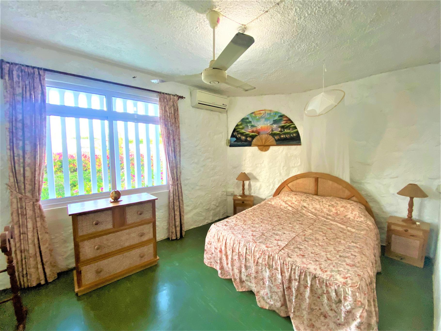 Hidden Cottage  — 10