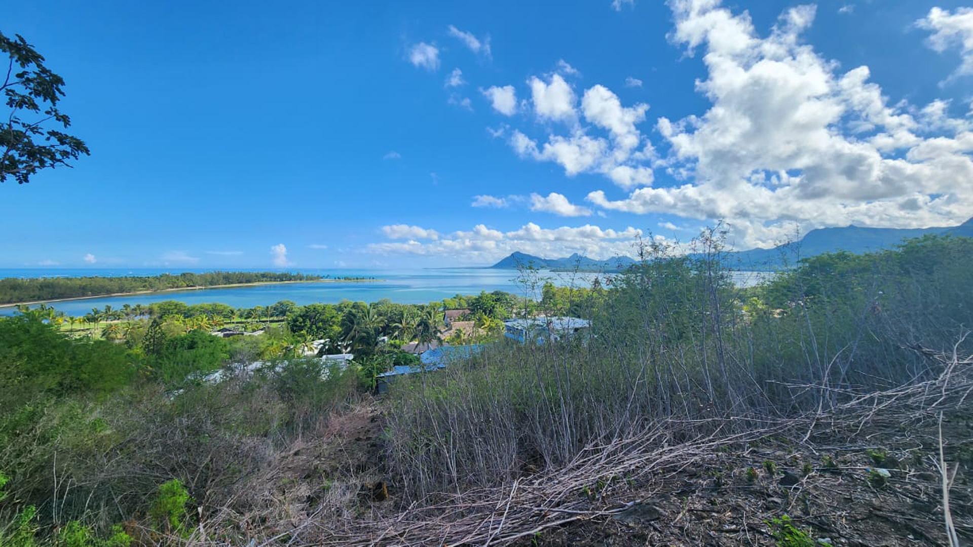 Le Morne Prime — 9