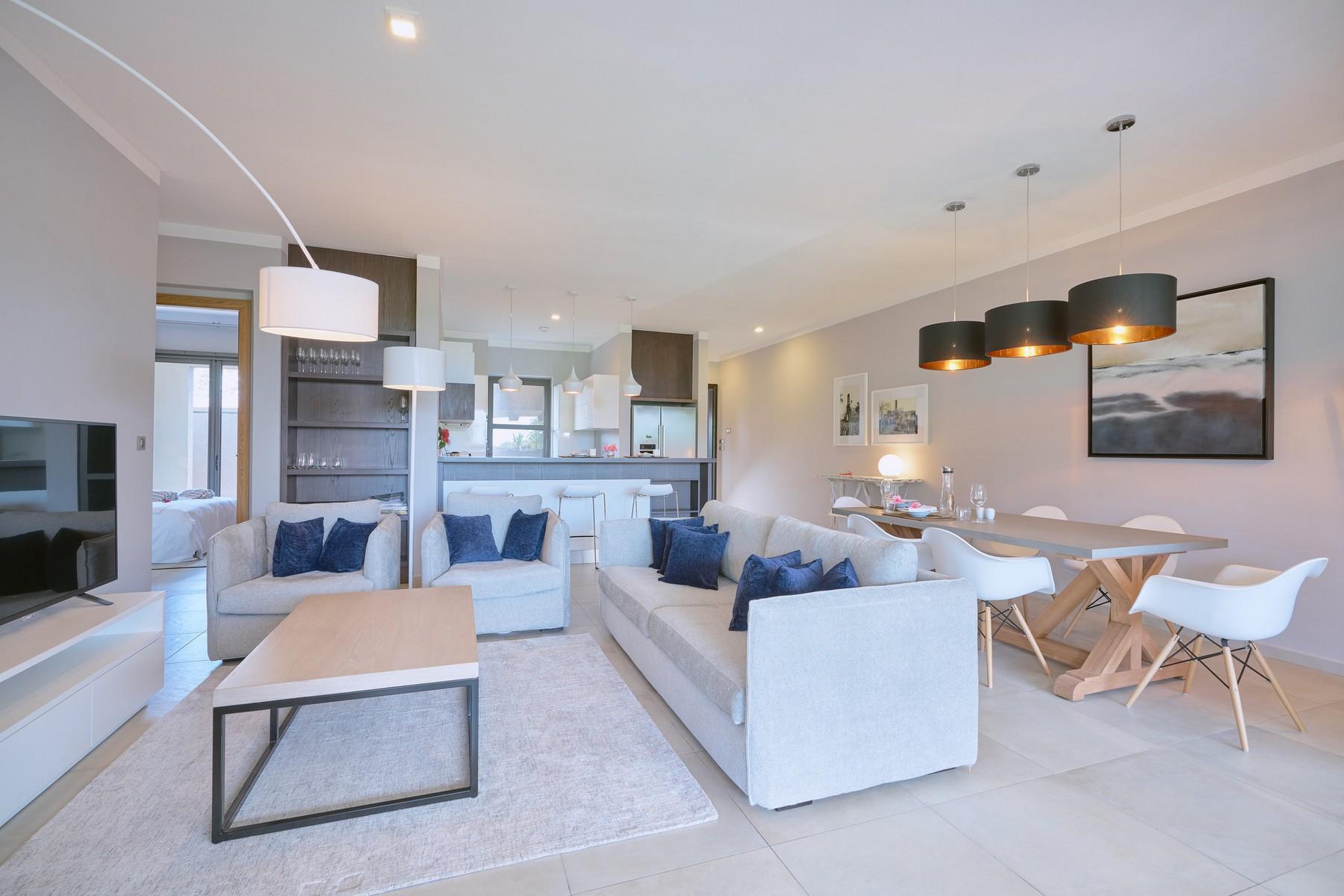 Mascarene Oceanfront Apartment — 16