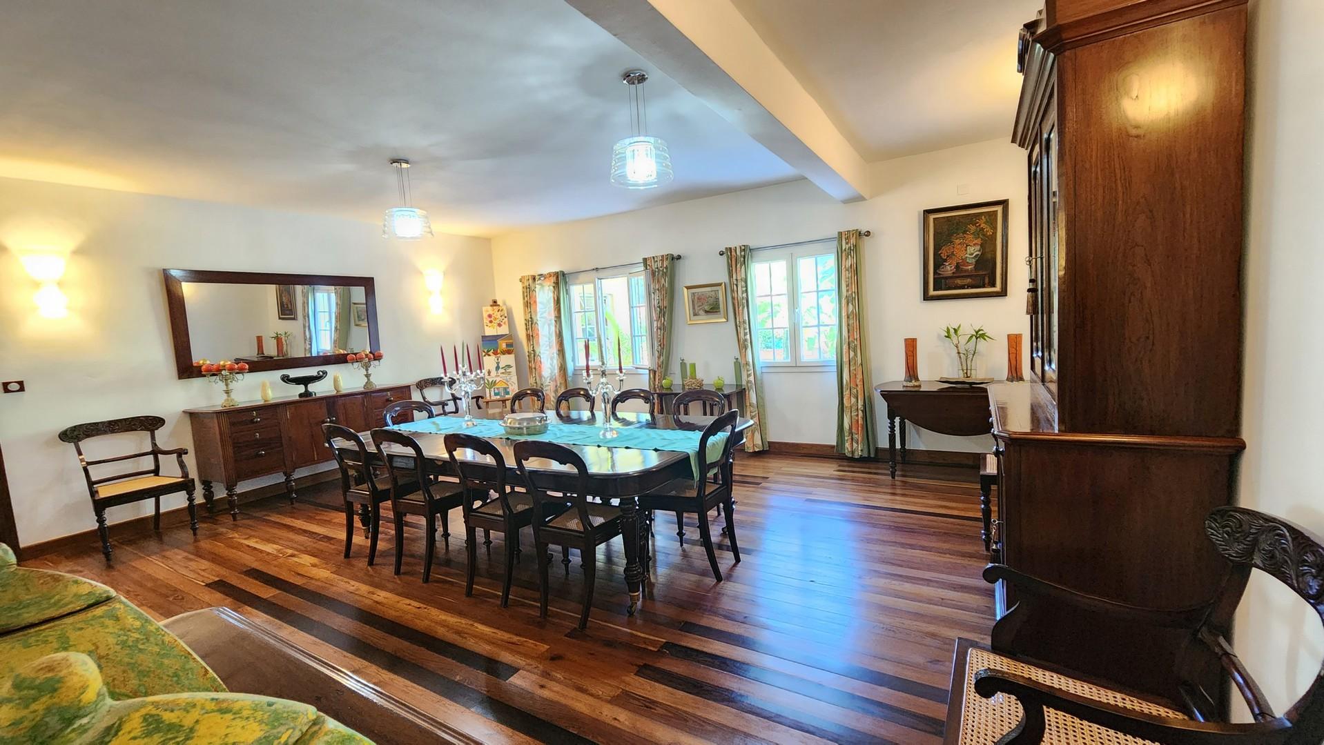 Georgian Estate — 9