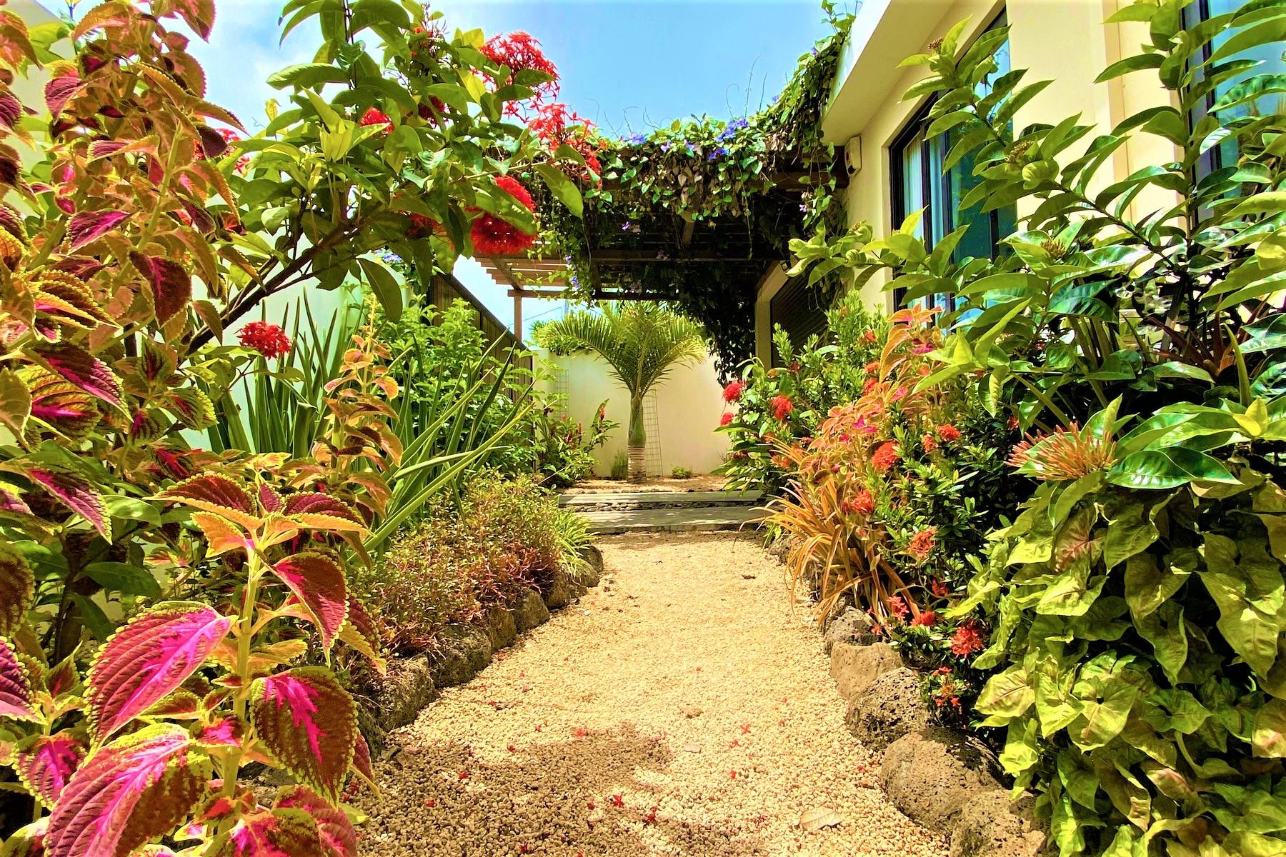 Tropical Villa — 26