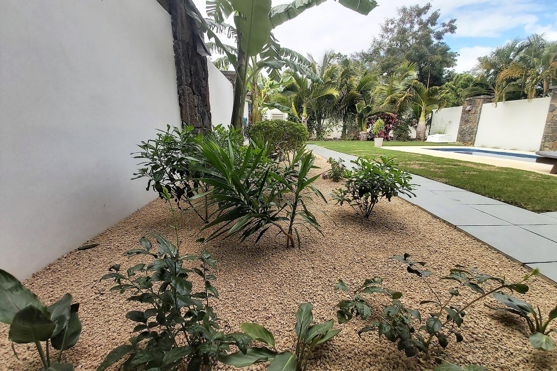 Pretty As A Picture — 36