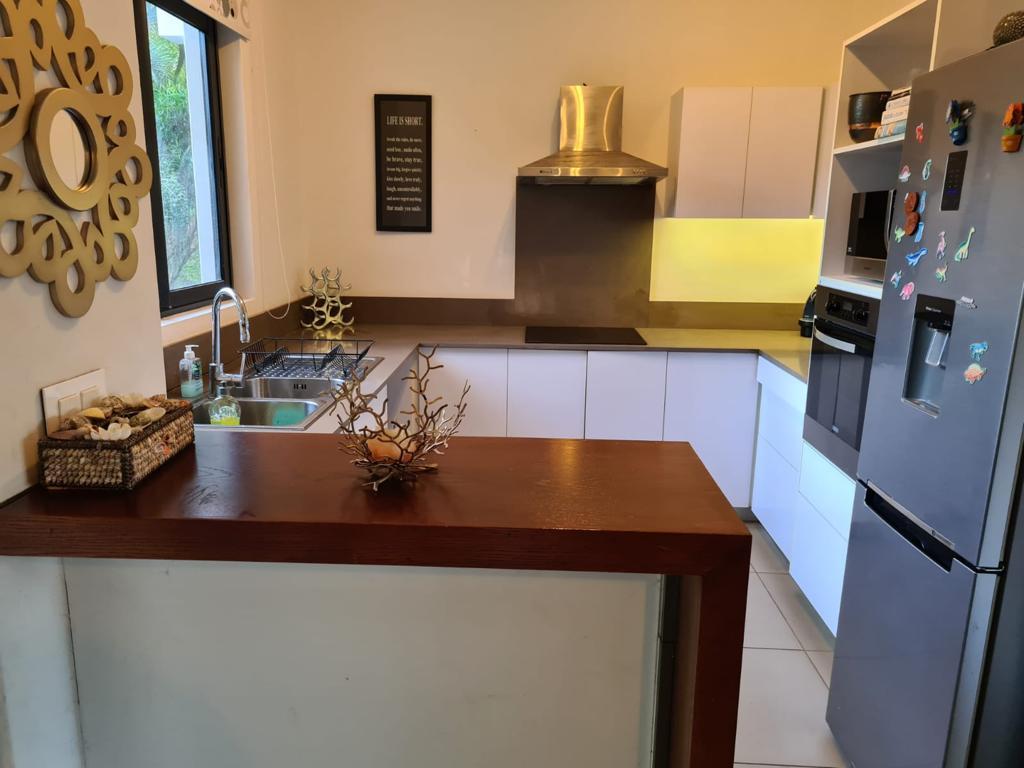 Haut Rivage 1- pocket listing — 8