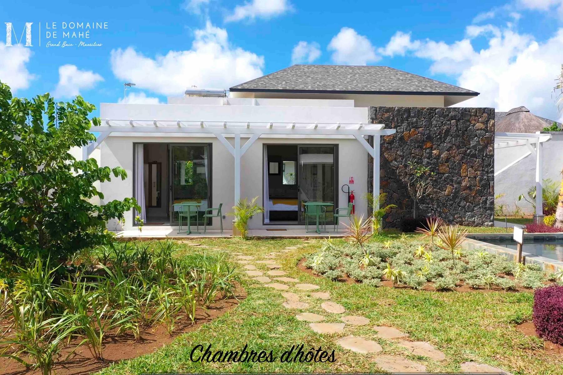 Mon Domaine  — 12