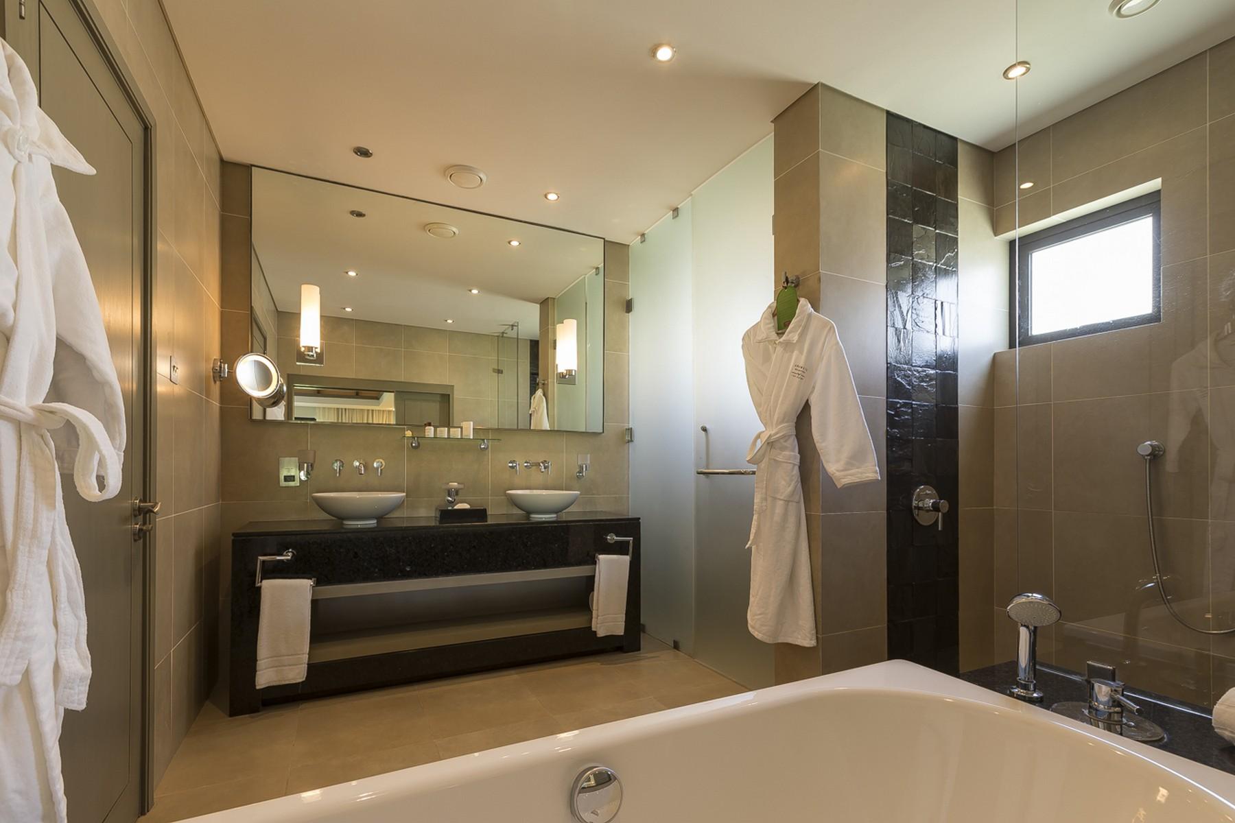 Charming Golf & Sea facing Apartment, Beau Champ — 9