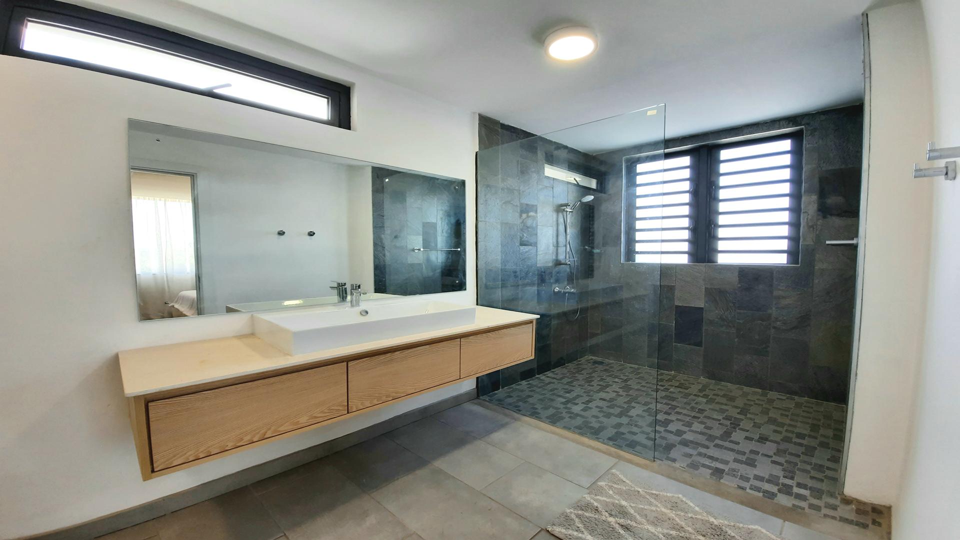 Skyline Villa — 10
