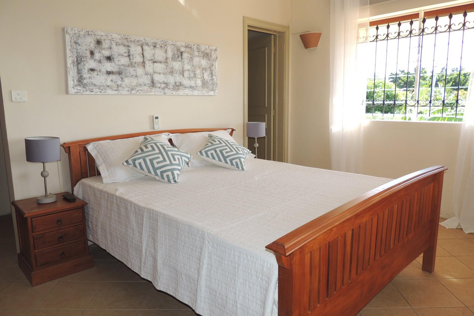 Mountainside Villa — 11