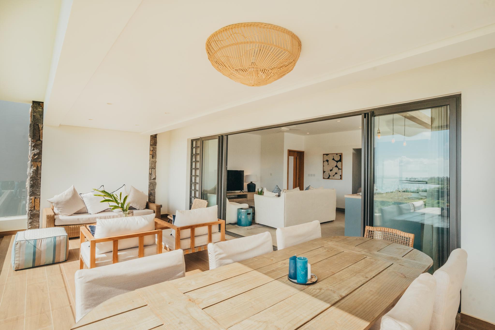 St Antoine Private Residence II – Luxury Apartment — 10