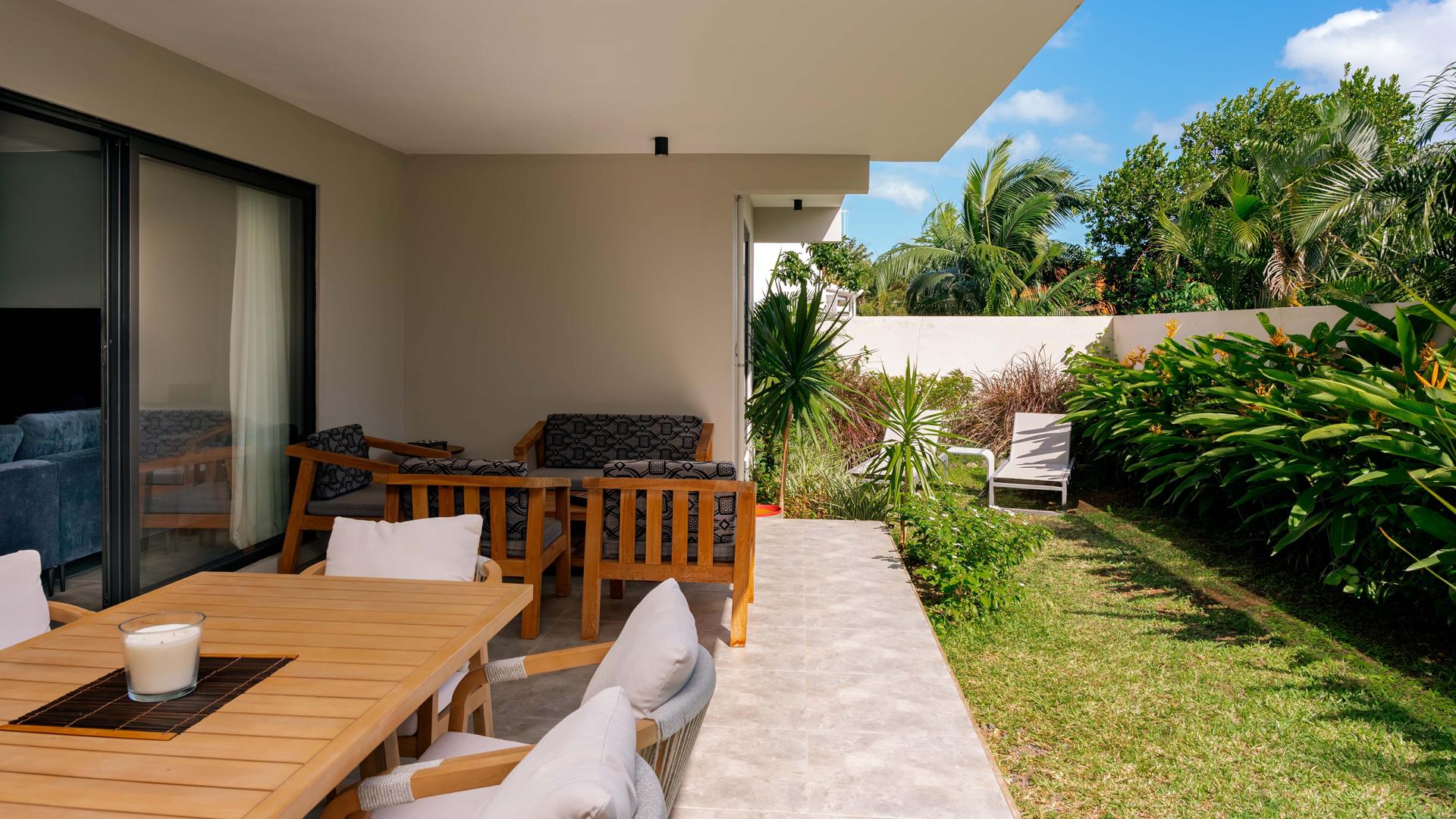 Palmstone Retreat — 10