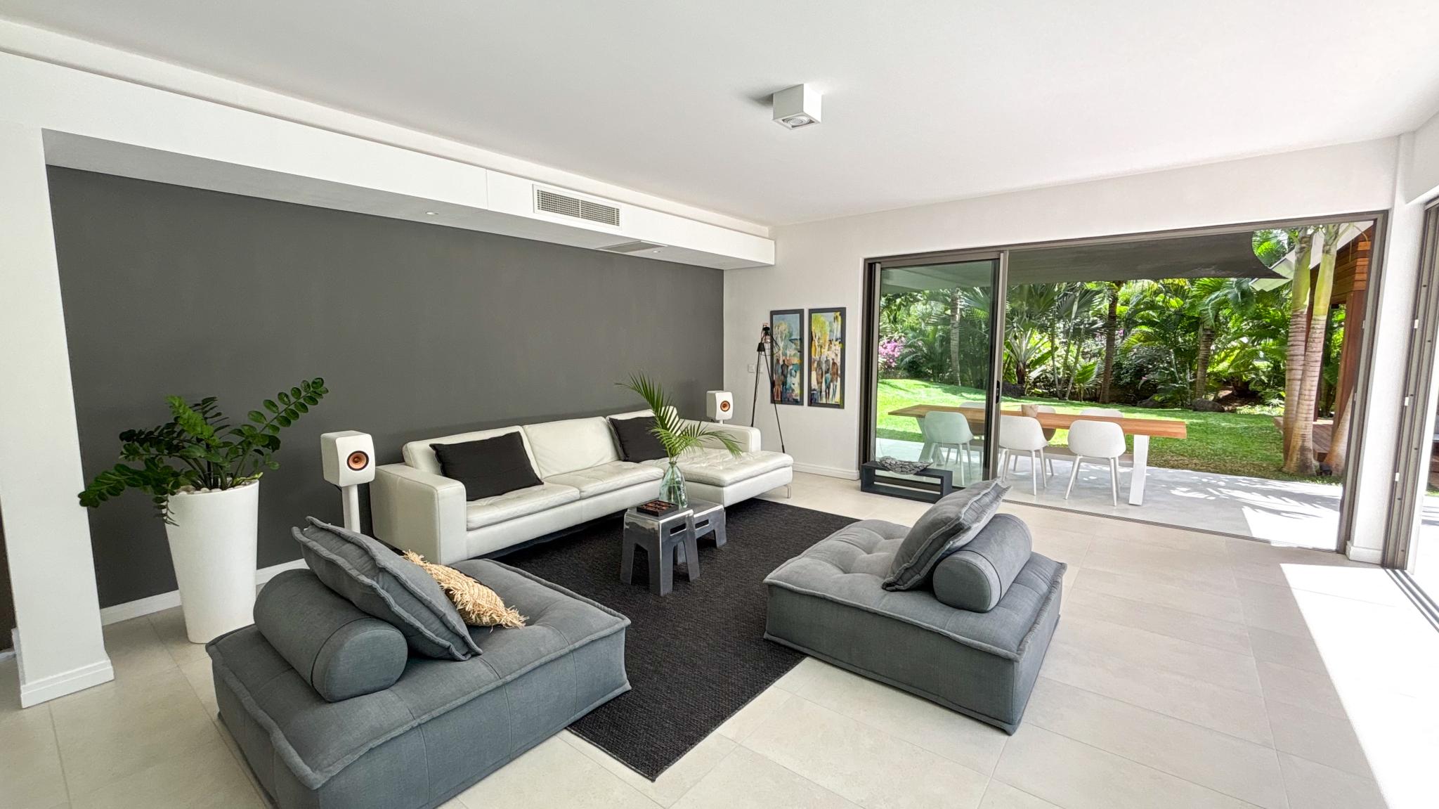 Villa Victoria - Mont Choisy  — 2