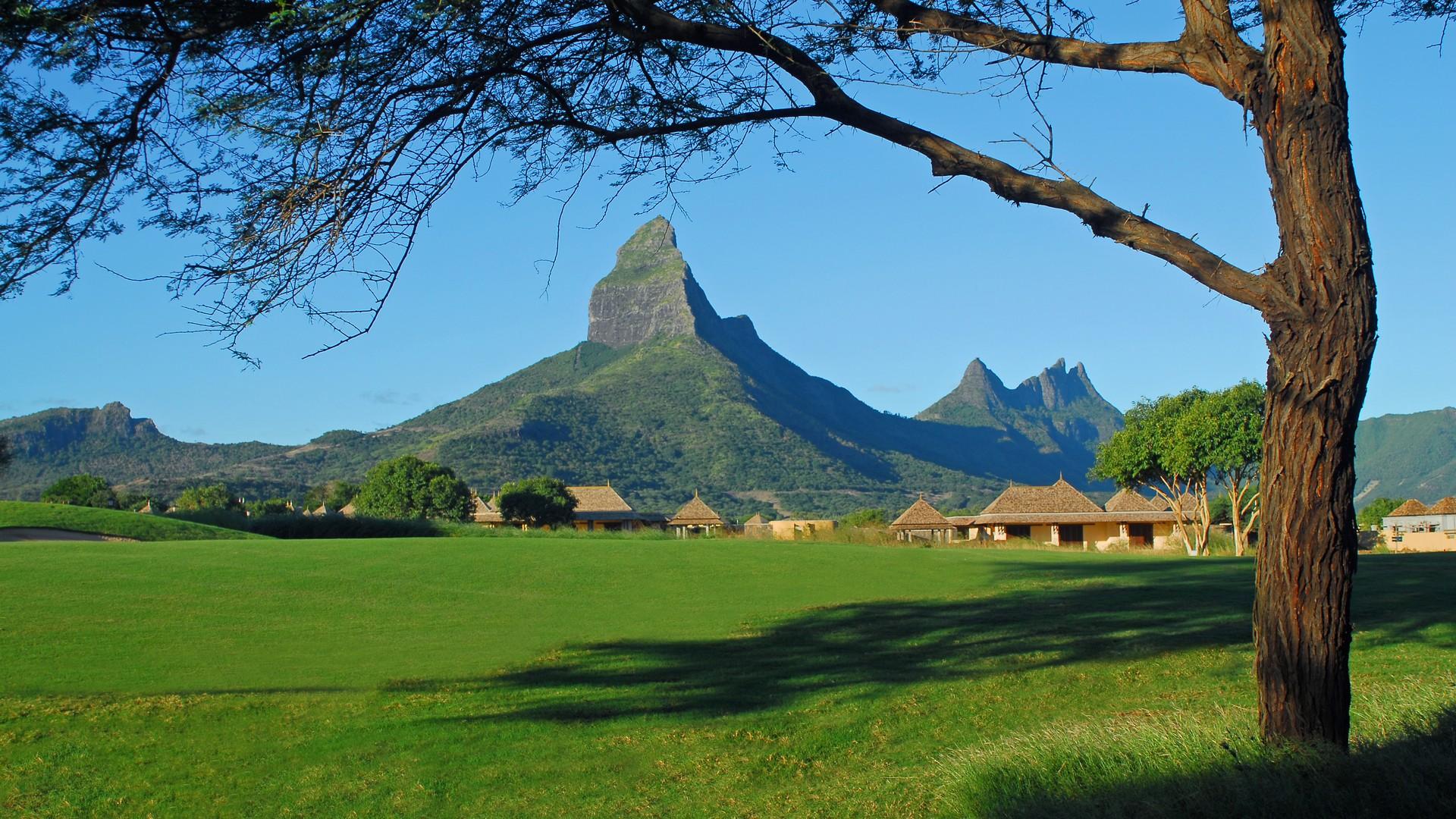 Grand Luxury - Tamarina Golf Estate — 14