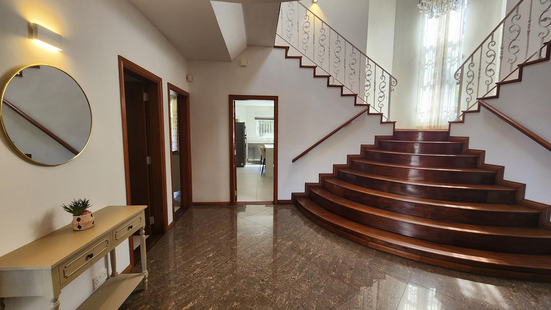 Villa Montcrest — 14