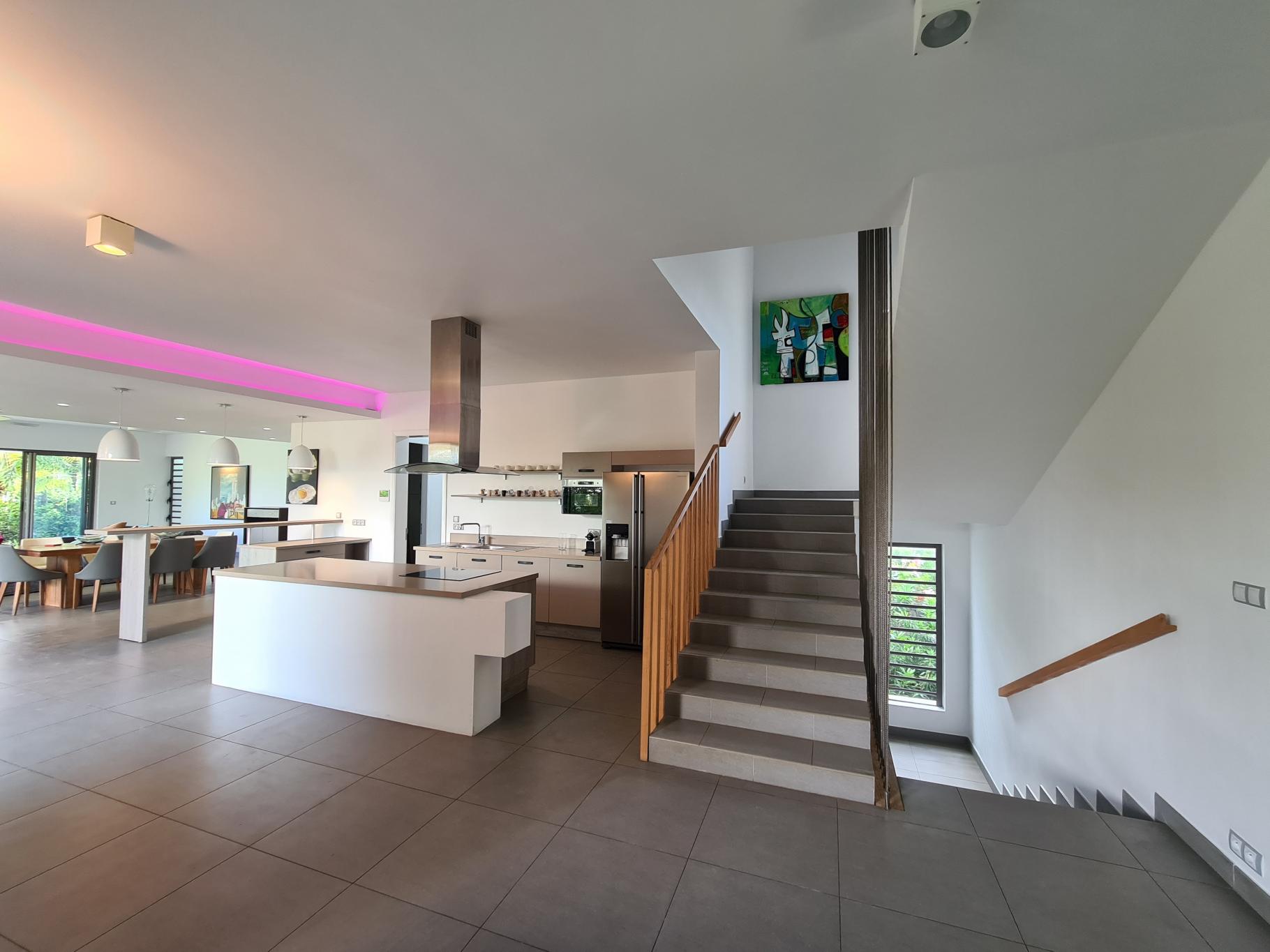 Villa Moderna — 12