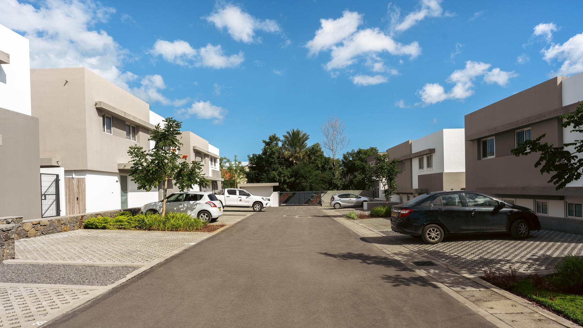 West 17 - Duplex — 17