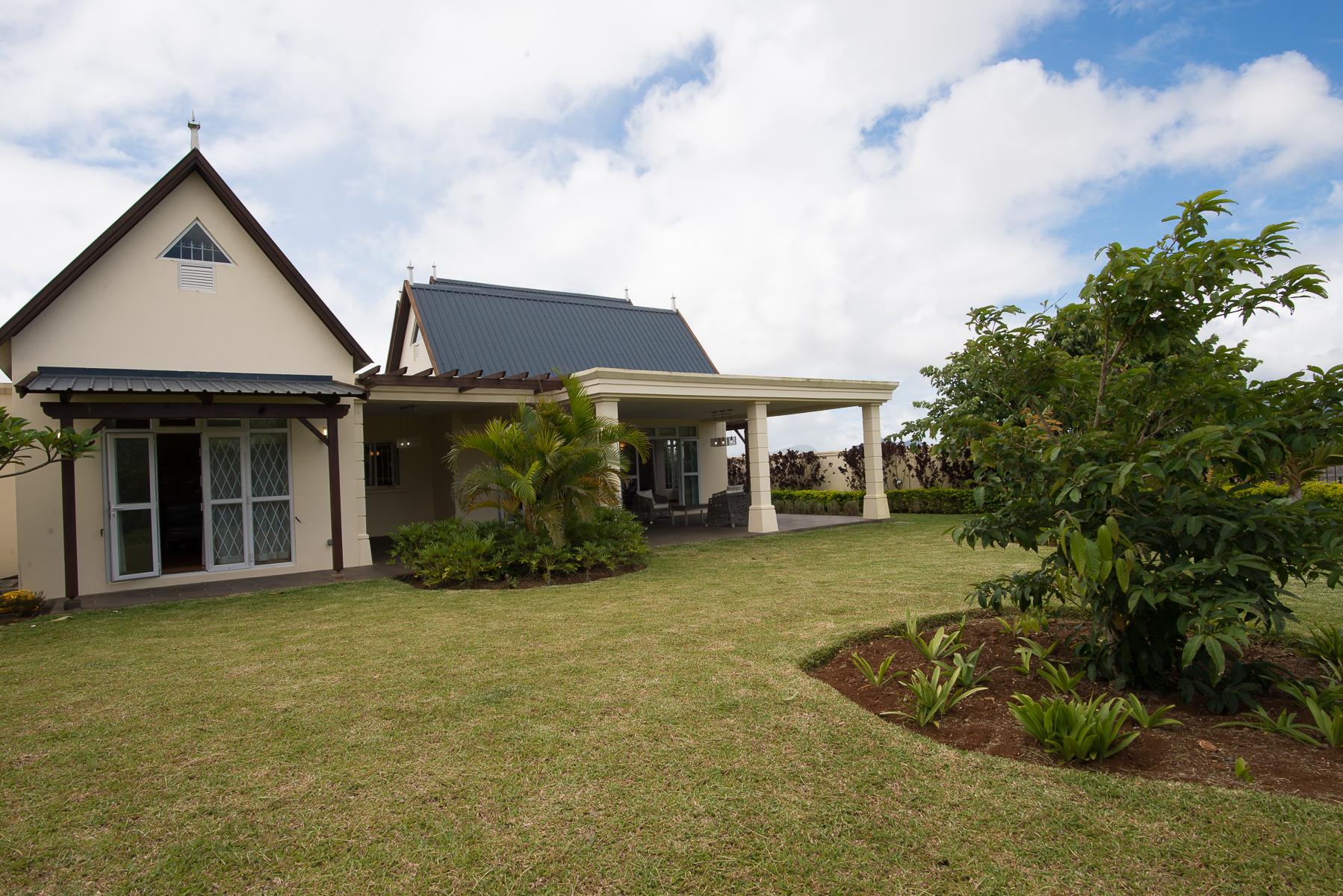 Contemporay Villa in Moka — 11