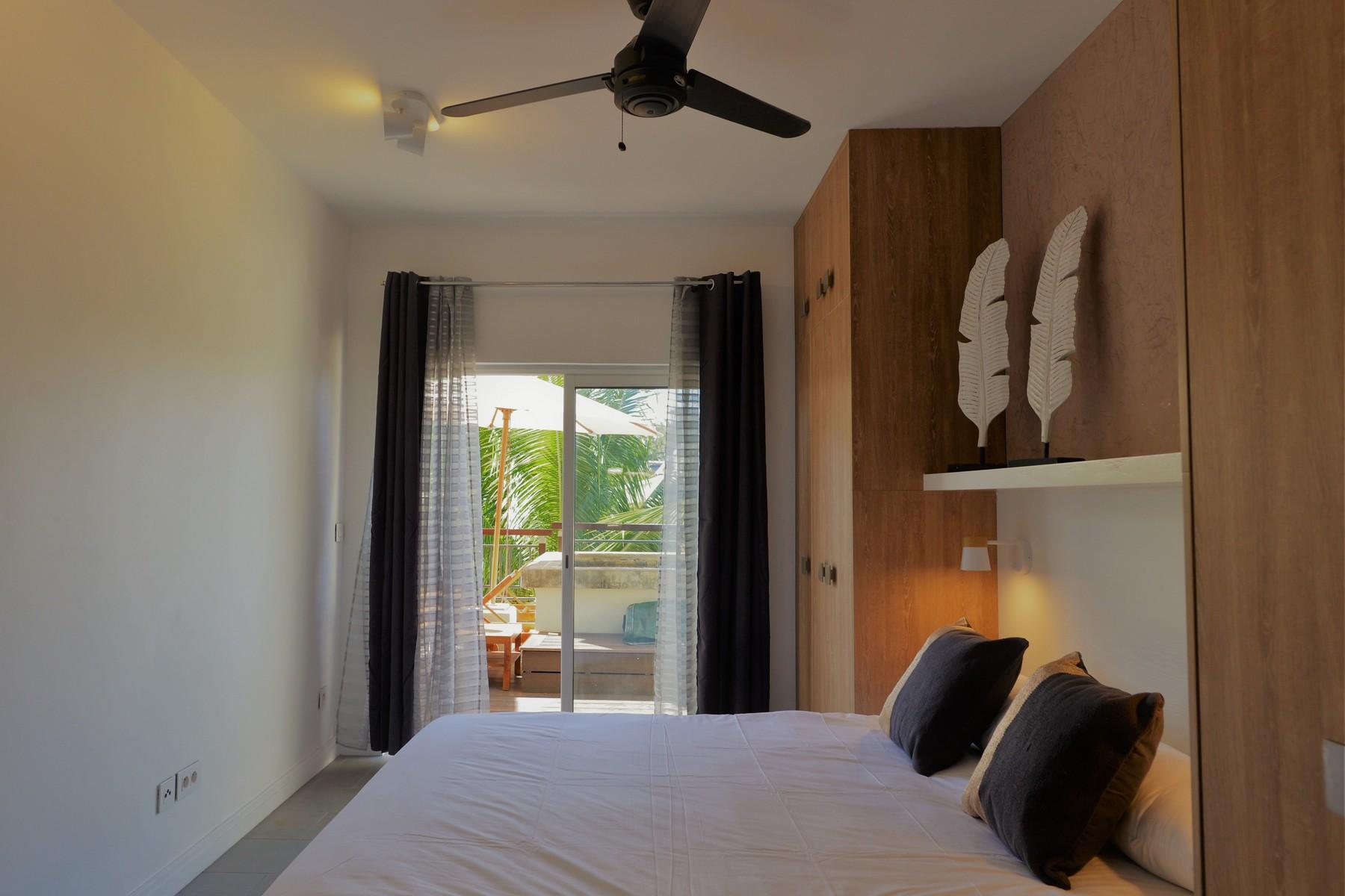 Contemporary Beachside Penthouse, Cape Bay — 14