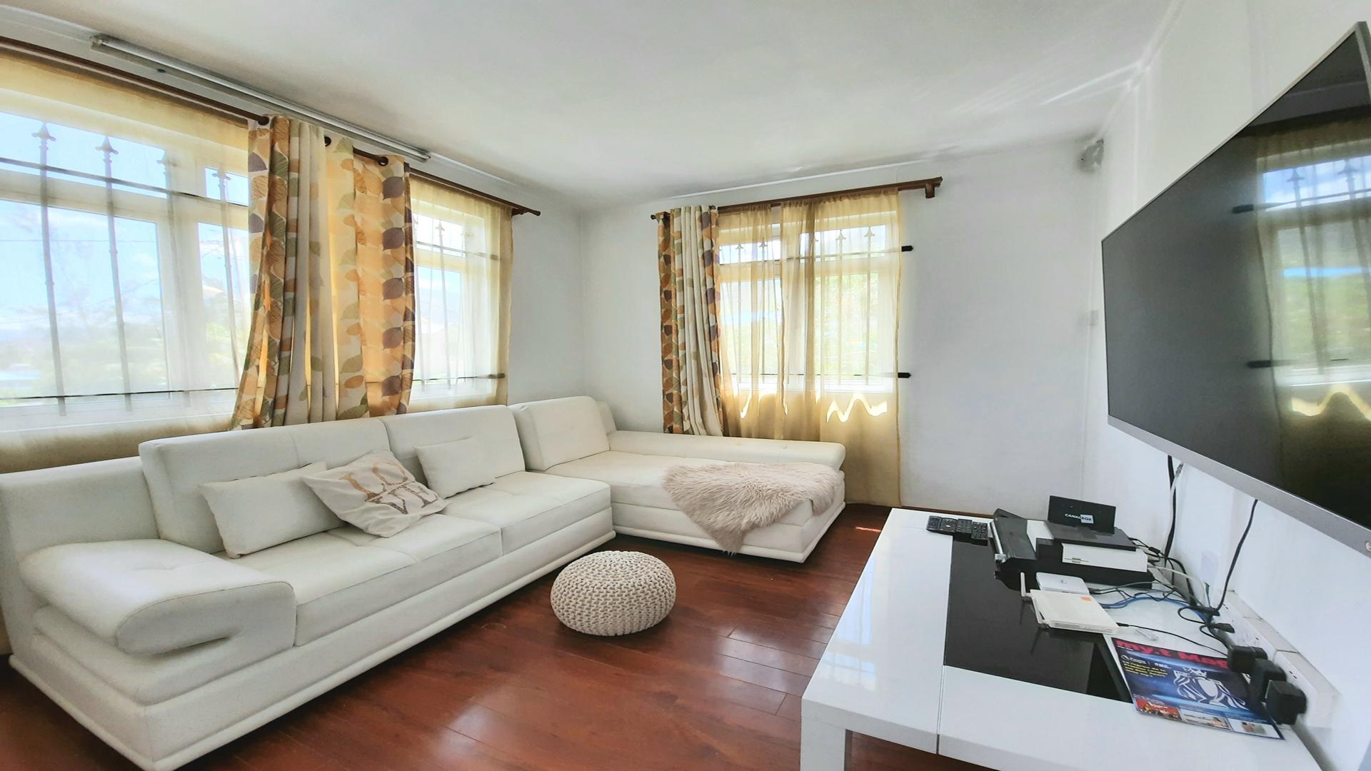 Emerald Avenue — 6