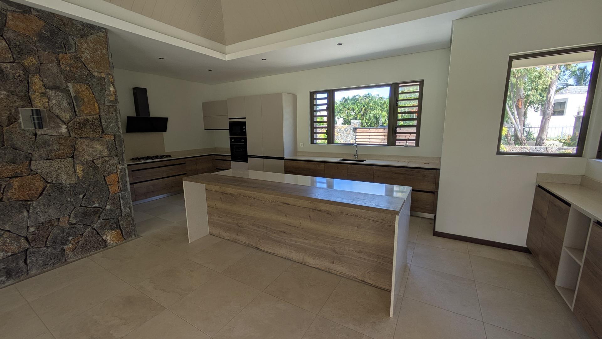 Villa Birdie, Anahita — 5