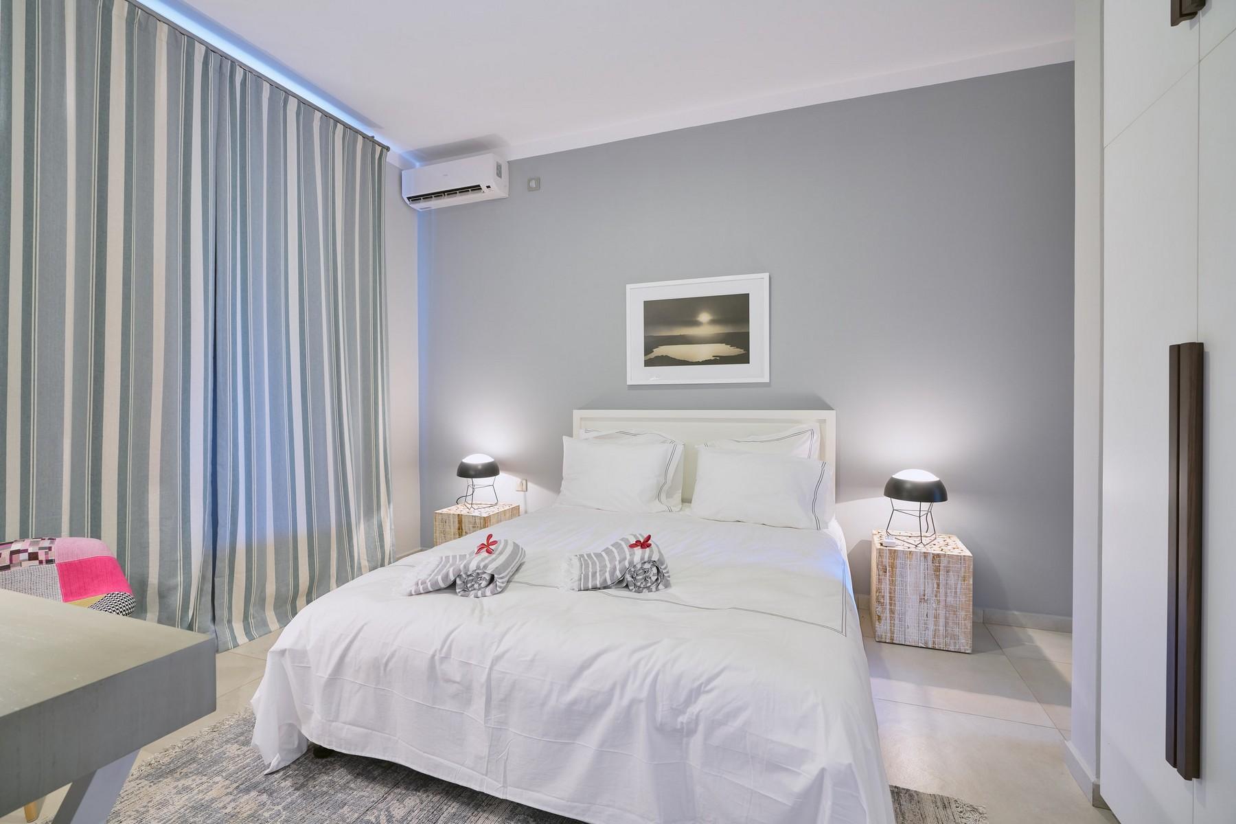 Mascarene Oceanfront Apartment — 31