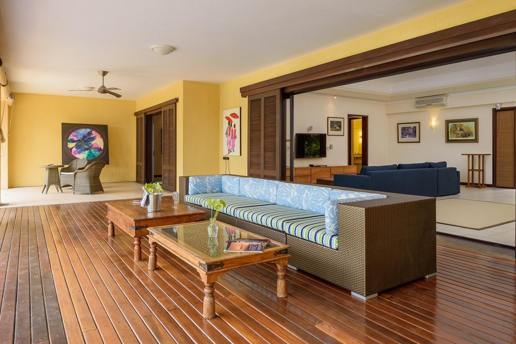 Luxurious Hideaway                   — 6
