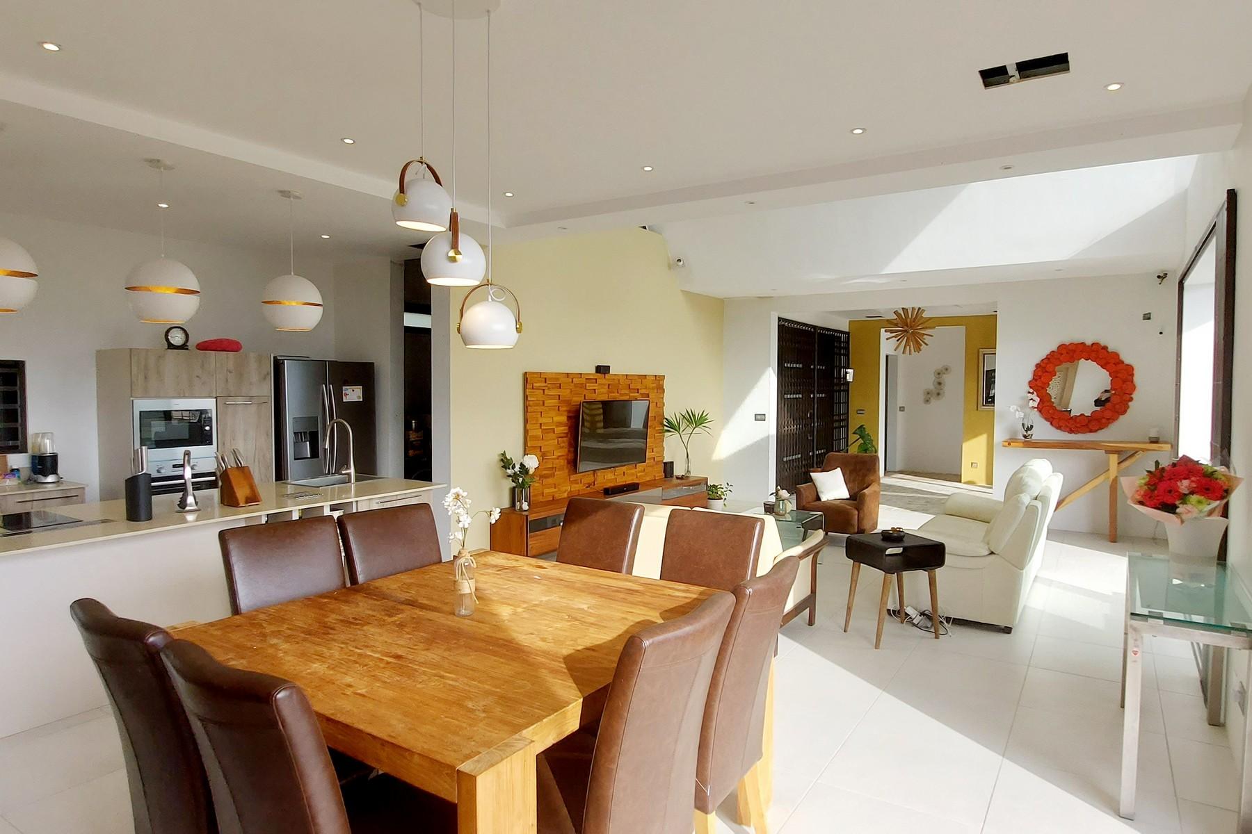 Apogée Home  — 8