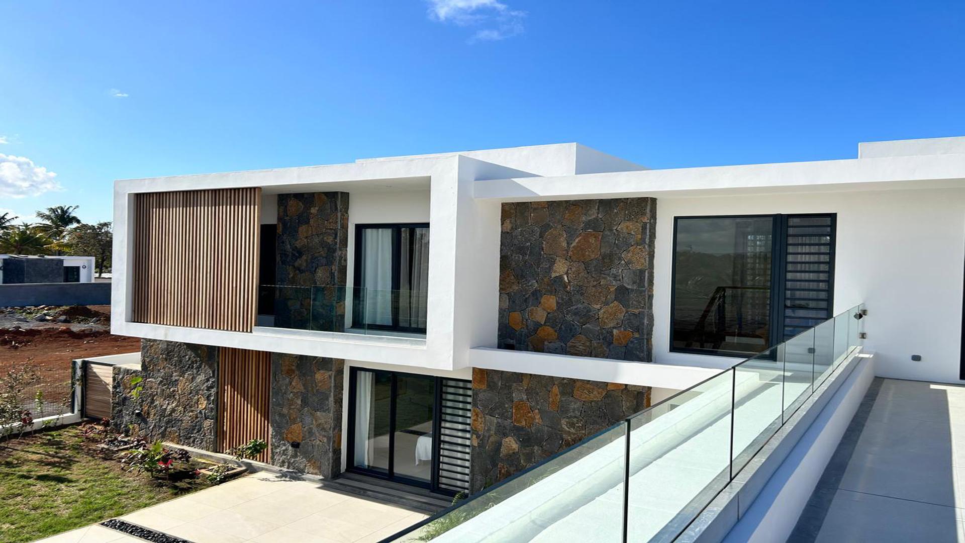 Paradise Living — 13