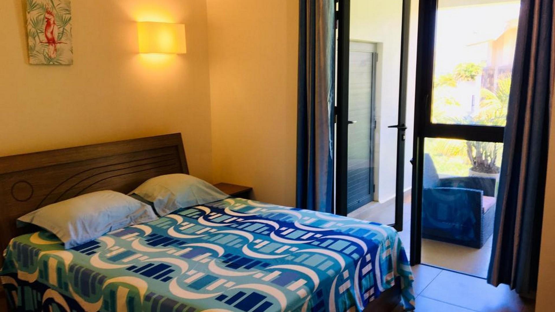 Iris Apartment — 8