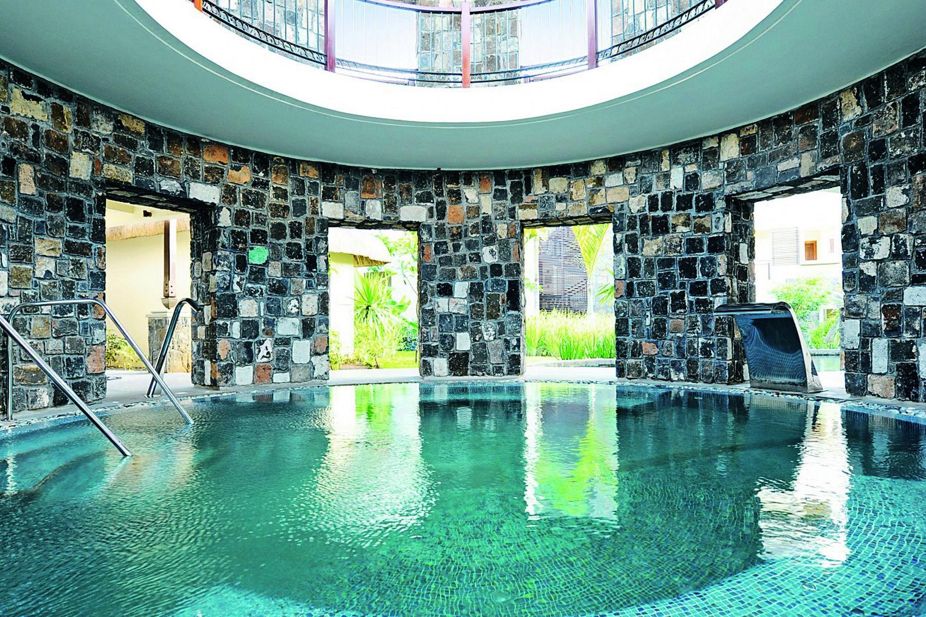 Mella Villas, IHS Resort — 10